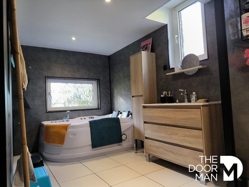 Maison d'architecte - 160 m² - 6 pièces