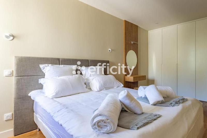 Appartement - 112 m² - 3 pièces