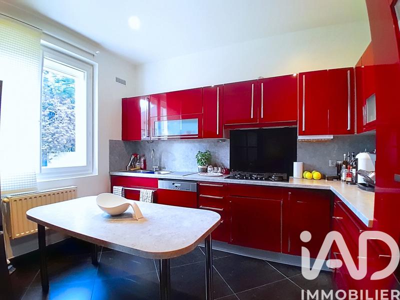 Maison - 175 m² - 6 pièces