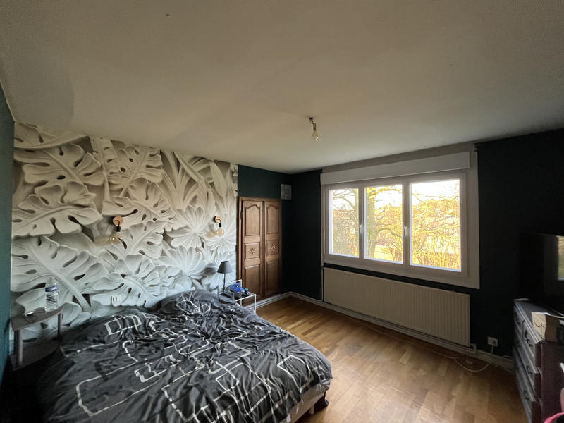 Maison - 140 m² - 8 pièces