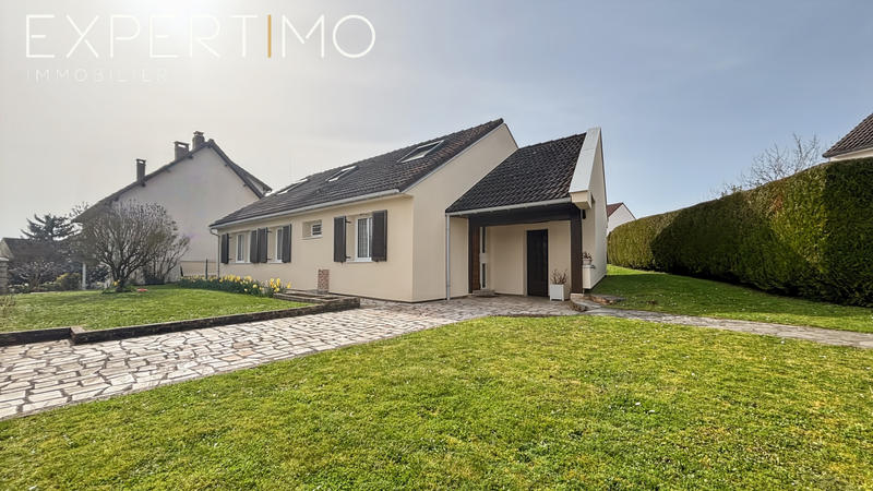 Maison - 125 m² - 7 pièces