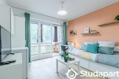 Chambre - 13 m² - 1 pièce