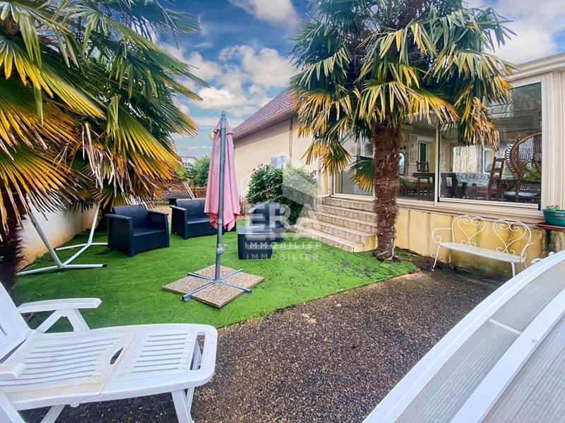 Maison - 143 m² - 6 pièces