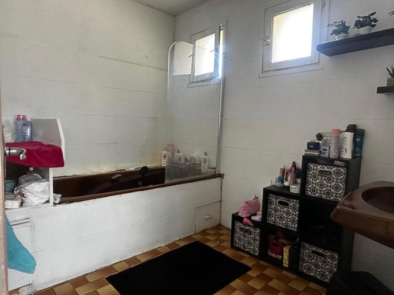 Maison - 198 m² - 7 pièces