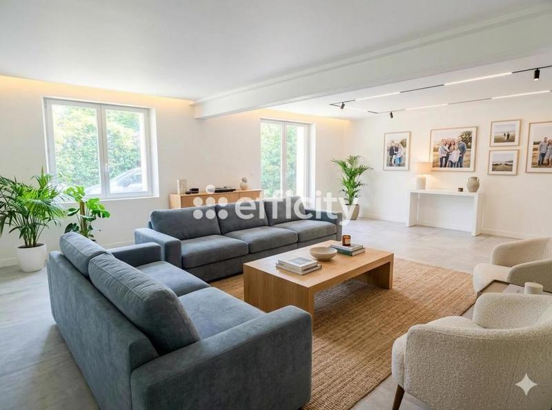 Maison - 262 m² - 10 pièces