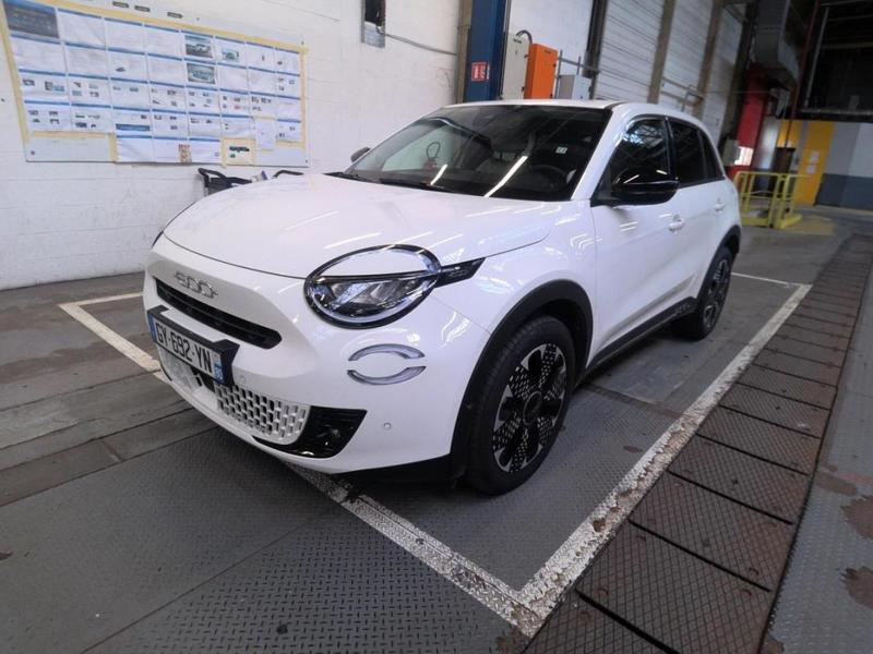 Fiat 600 1.2 Hybrid 100 Dct6 la Prima