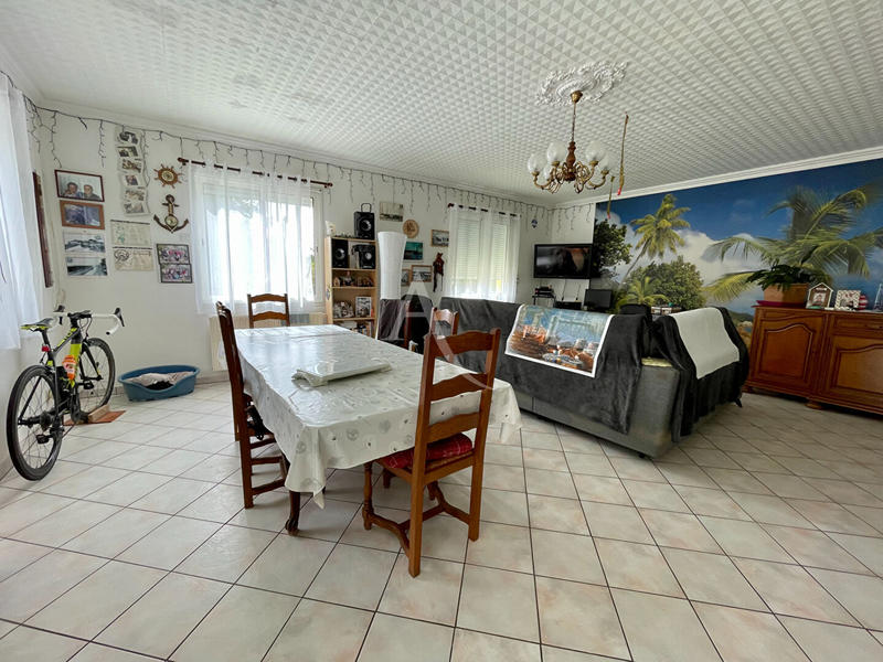Maison - 107 m² - 4 pièces