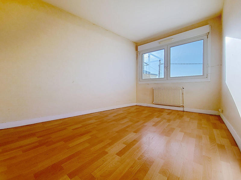 Appartement - 65 m² - 4 pièces