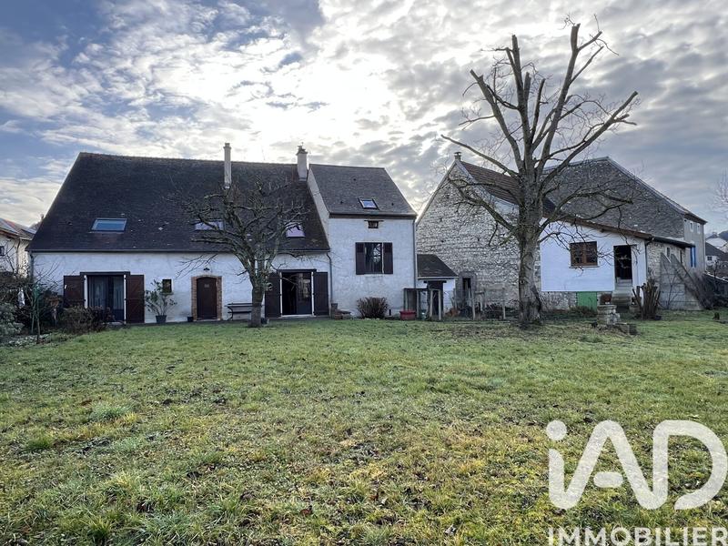 Maison - 190 m² - 7 pièces
