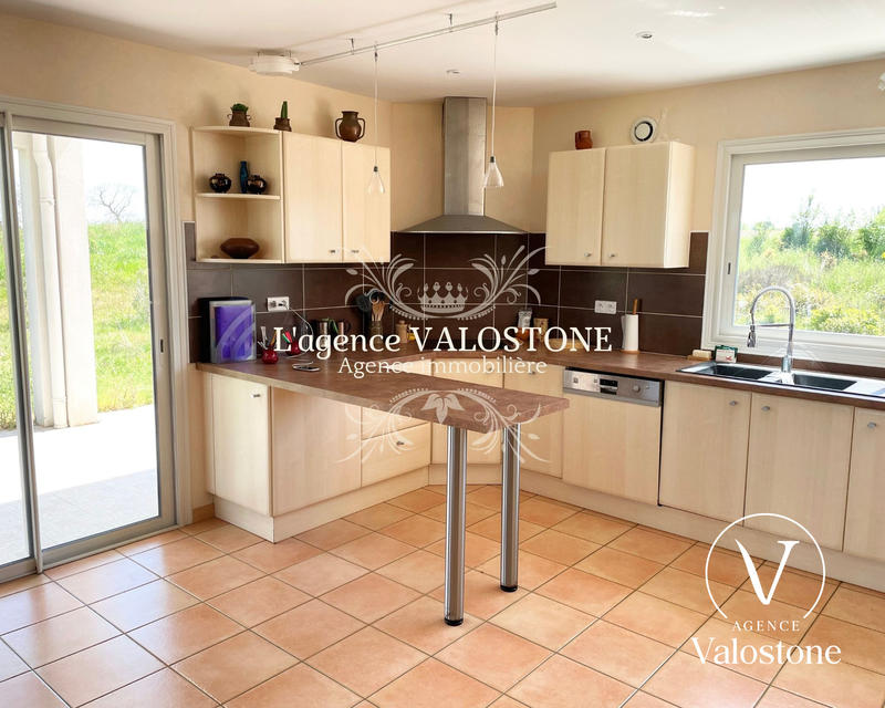 Maison traditionnelle - 172 m² - 5 pièces