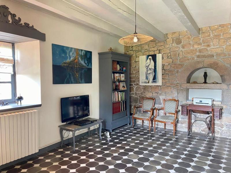 Demeure - 140 m² - 5 pièces