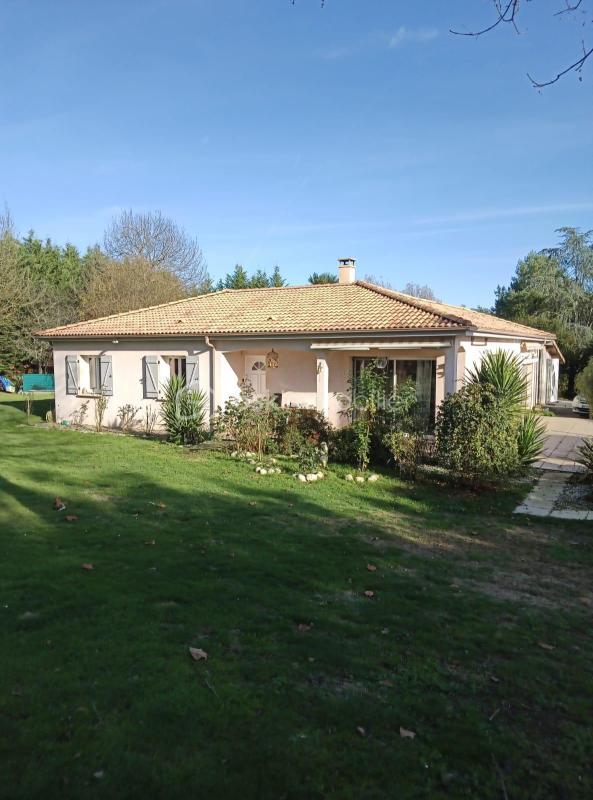 Maison - 160 m² - 6 pièces