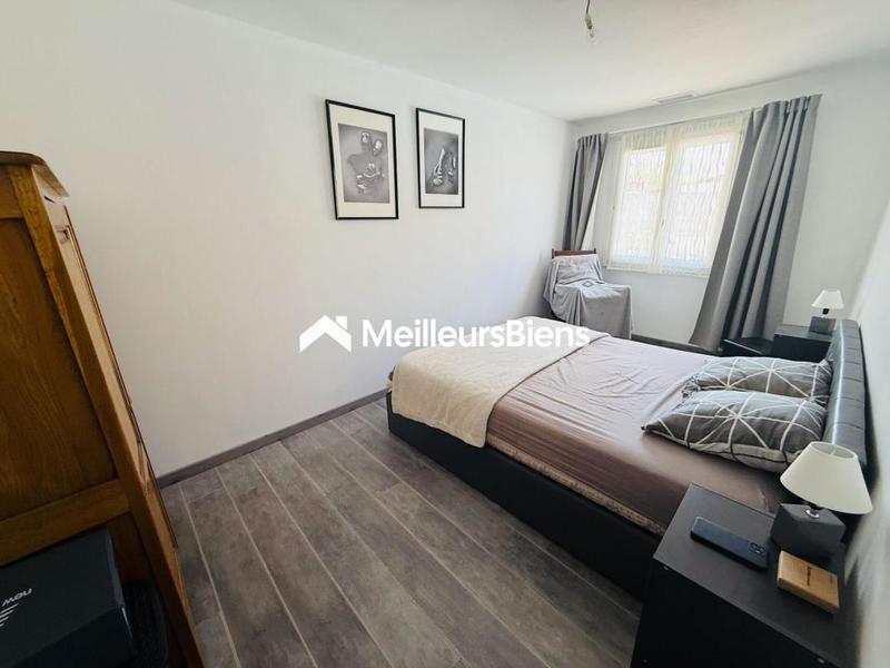 Villa - 102 m² - 5 pièces