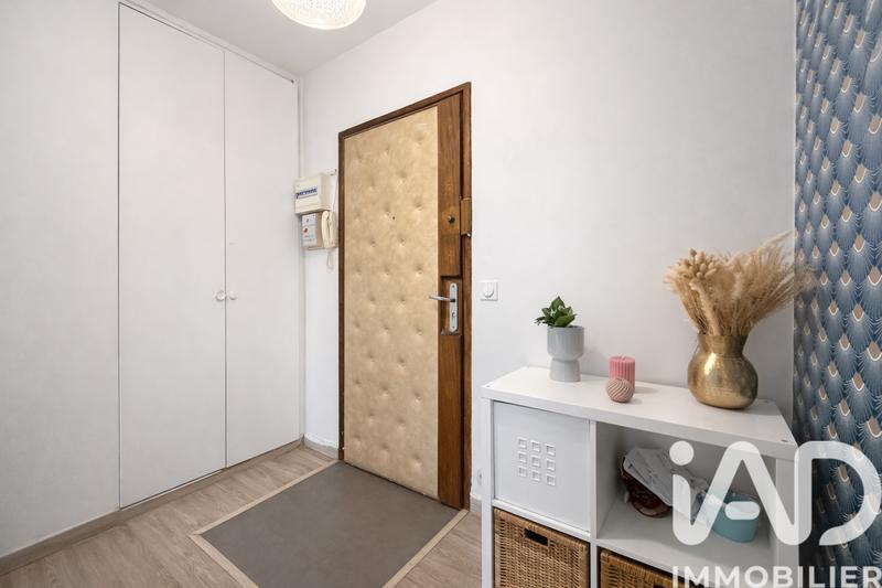 Appartement - 79 m² - 4 pièces