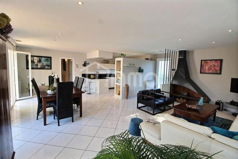 Villa - 130 m² - 5 pièces