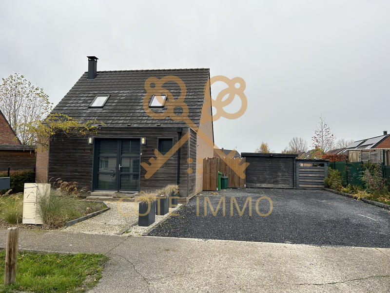 Maison - 105 m² - 5 pièces