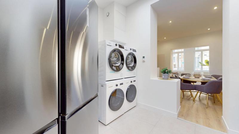 Maison - 142 m² - 10 pièces