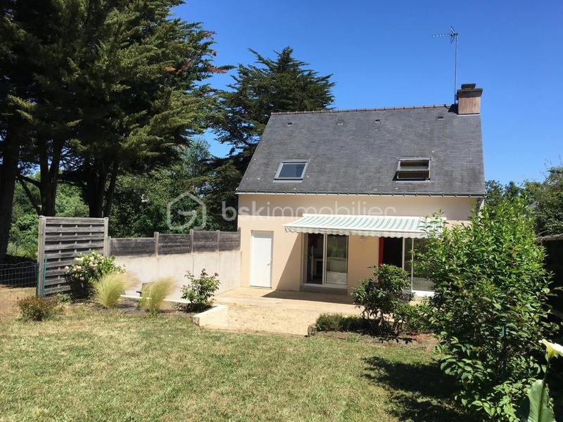 Maison traditionnelle - 76 m² - 5 pièces