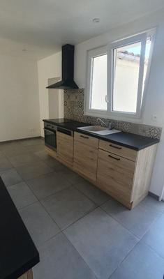 Maison - 65 m² - 3 pièces