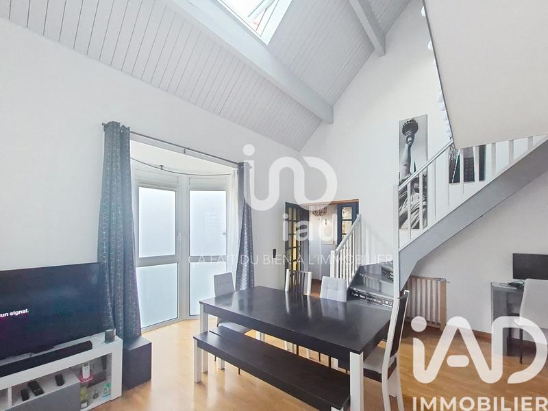 Appartement - 93 m² - 4 pièces