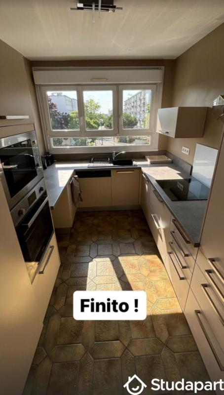 Chambre - 9 m² - 1 pièce