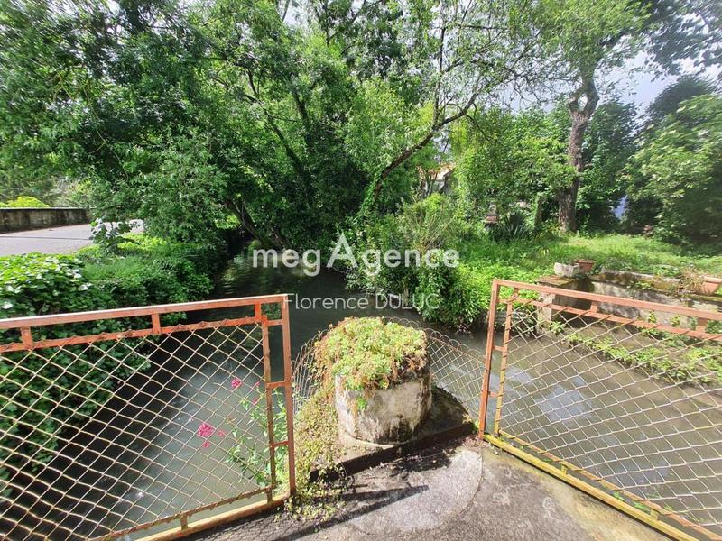 Maison - 297 m² - 7 pièces