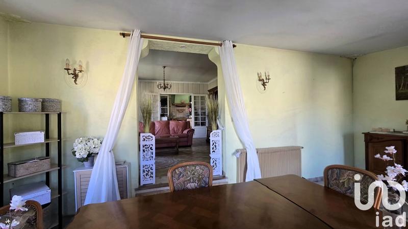 Maison - 186 m² - 7 pièces