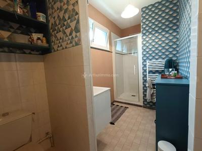 Maison - 163 m² - 6 pièces