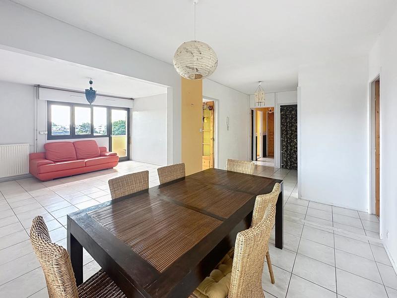 Appartement - 85 m² - 4 pièces