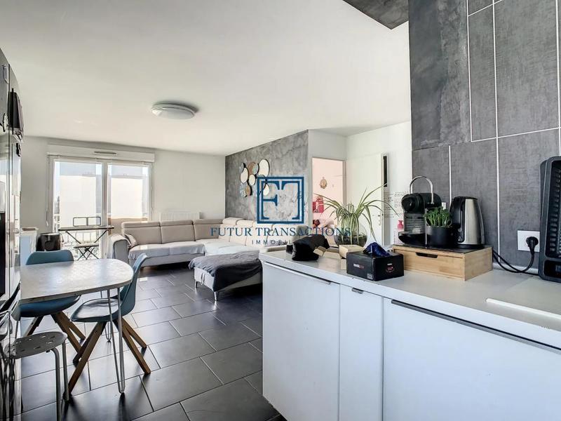 Appartement - 91 m² - 5 pièces