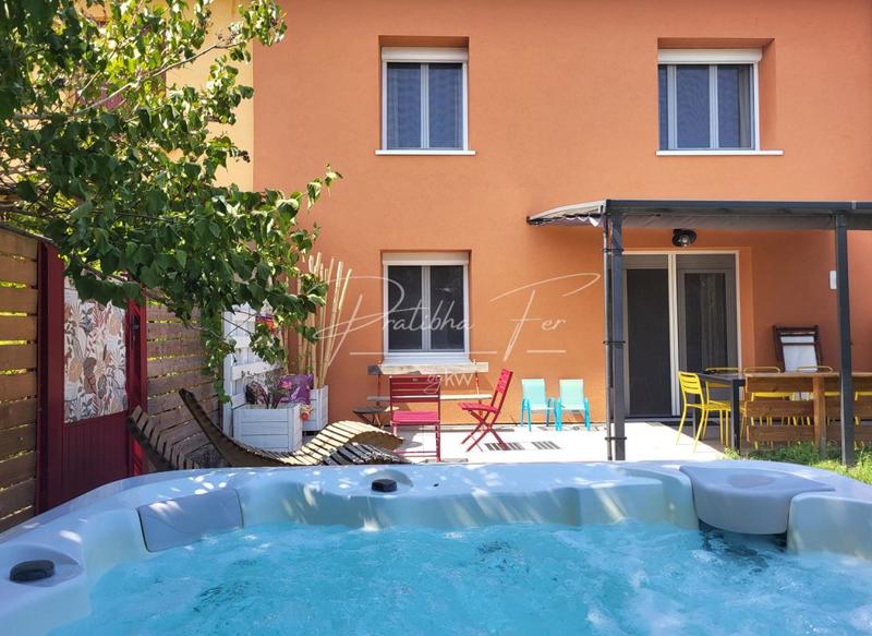 Maison - 103 m² - 5 pièces