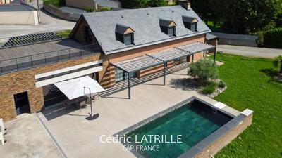 Maison - 178 m² - 5 pièces