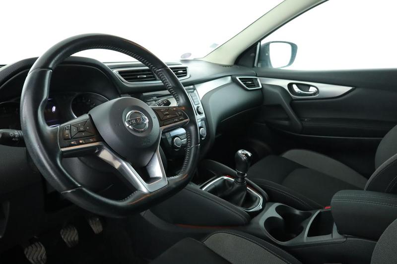 Nissan Qashqai 1.2 Dig-T n-Connecta 115 ch