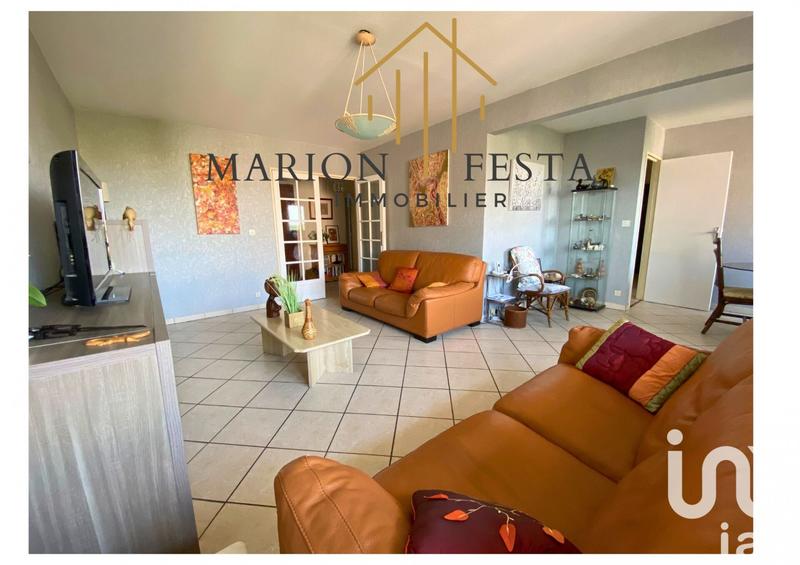 Appartement - 98 m² - 5 pièces