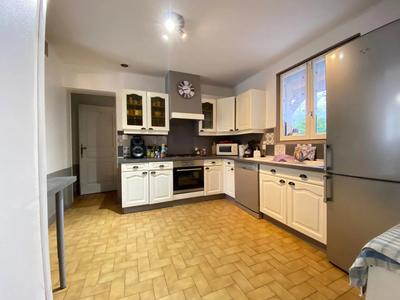 Maison - 139 m² - 6 pièces