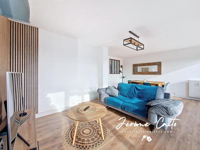 Appartement - 70 m² - 3 pièces