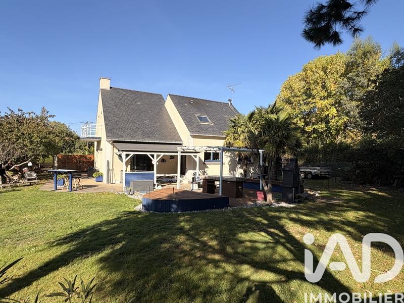 Maison - 156 m² - 6 pièces