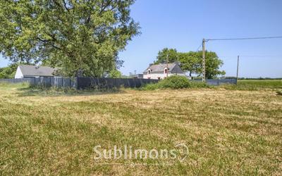 Terrain constructible - 890 m²