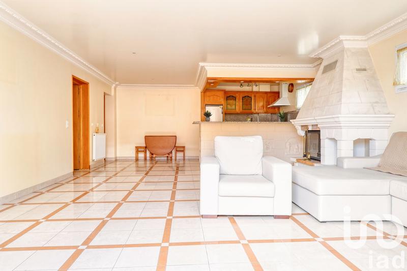 Maison - 178 m² - 6 pièces