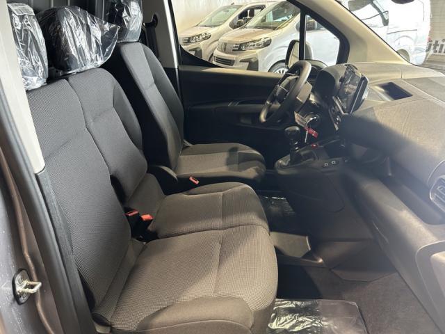 Fiat Doblo Fourgon m 100 Ch Charge Majoree - Gris 3 Places Chantier Grip Control Camera Berlingo Partner Rehaussé