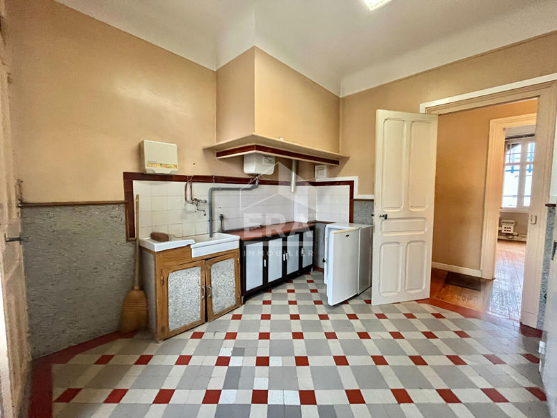 Maison - 121 m² - 4 pièces