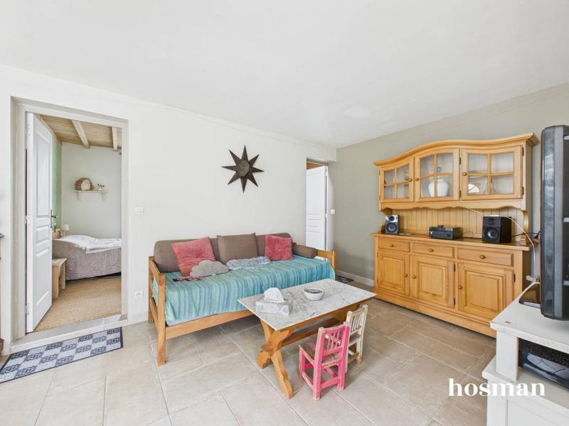 Maison - 107 m² - 6 pièces