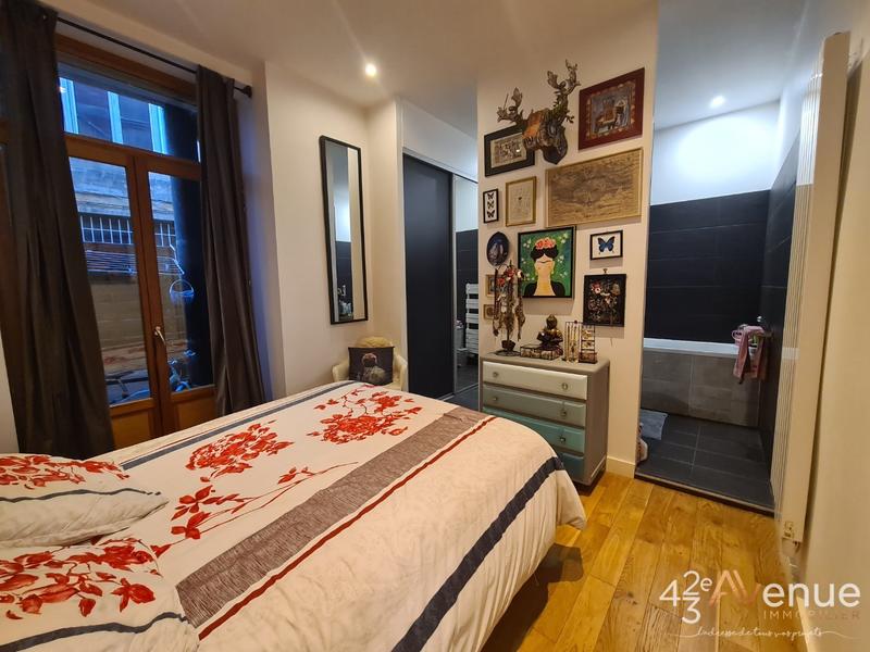 Appartement - 77 m² - 3 pièces