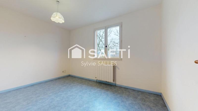 Maison - 233 m² - 7 pièces