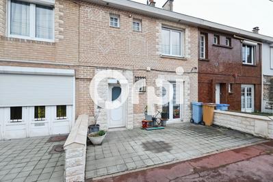 Maison - 82 m² - 4 pièces