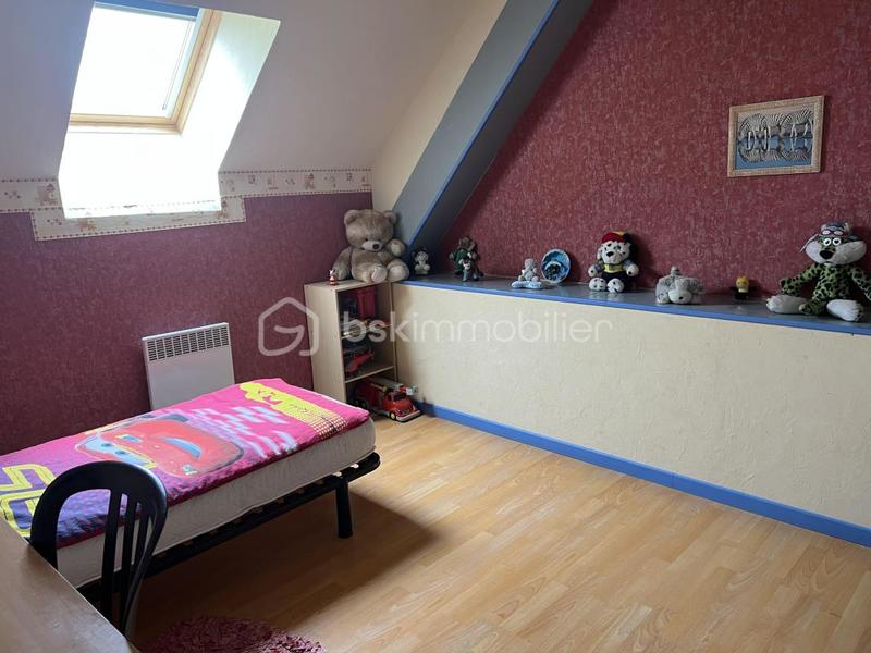 Maison - 222 m² - 10 pièces