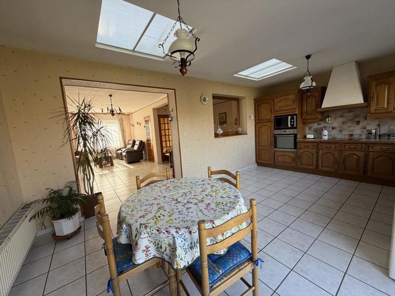 Maison - 96 m² - 4 pièces