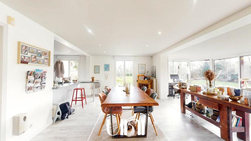 Maison - 160 m² - 6 pièces