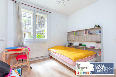 Bureau - 90 m² - 4 pièces