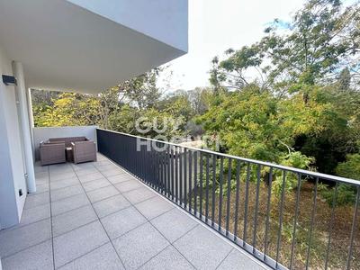 Appartement - 72 m² - 3 pièces